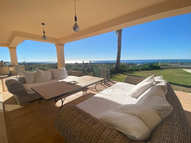 7 Sovrums Villa i Elviria