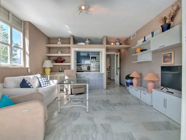 Apartamento con 3 Dormitorios  en Fuengirola