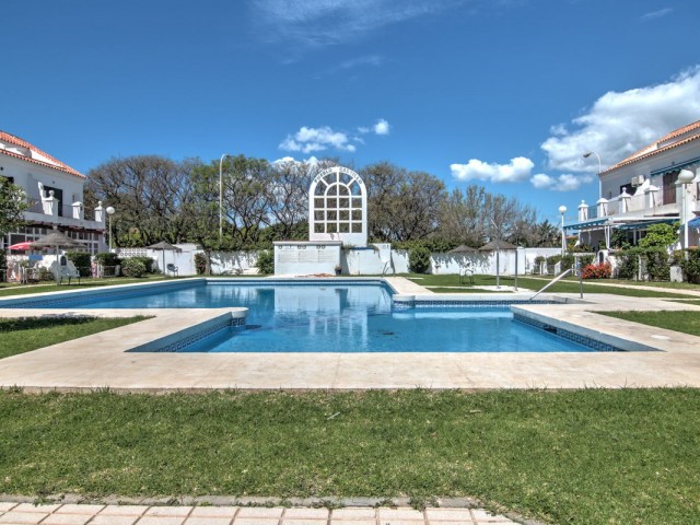 Apartamento con 3 Dormitorios  en Fuengirola