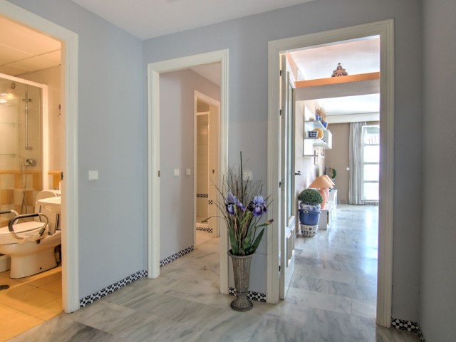 Apartamento con 3 Dormitorios  en Fuengirola