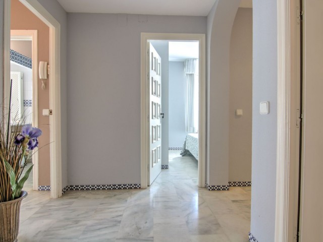 Apartamento con 3 Dormitorios  en Fuengirola