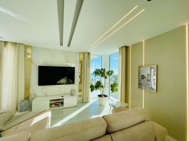 4 Bedrooms Villa in Benalmadena