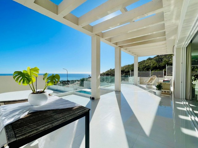 4 Bedrooms Villa in Benalmadena