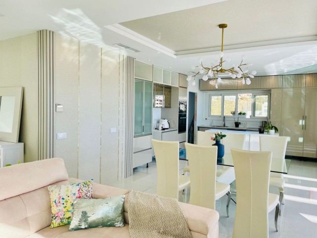 4 Bedrooms Villa in Benalmadena