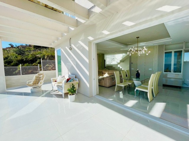 4 Bedrooms Villa in Benalmadena
