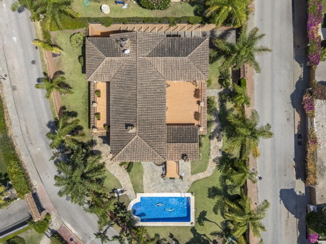 6 Slaapkamer Villa in Guadalmina Alta
