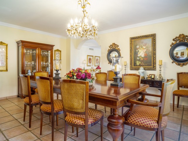 6 Slaapkamer Villa in Guadalmina Alta