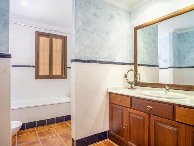 6 Slaapkamer Villa in Guadalmina Alta