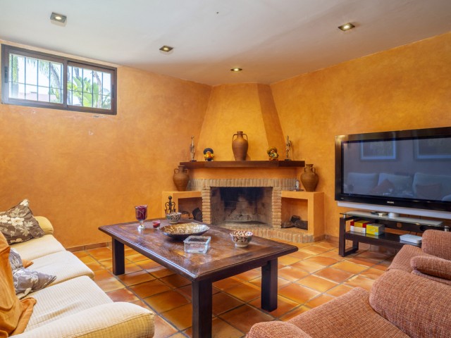 6 Slaapkamer Villa in Guadalmina Alta