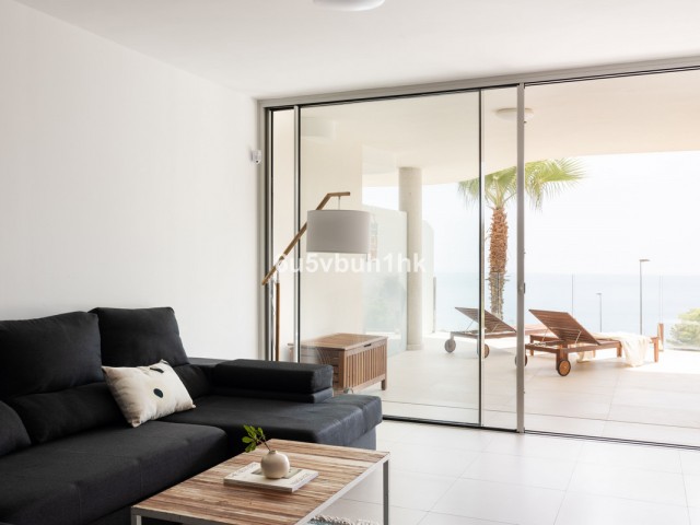 Apartment, La Capellania, R5109163