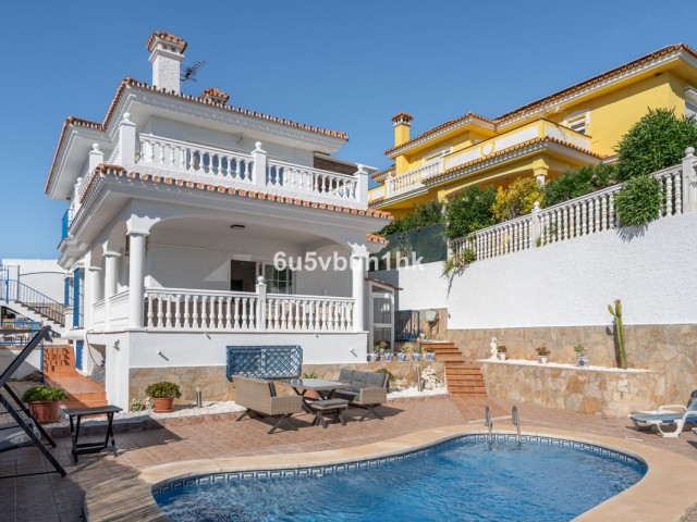 5 Sovrums Villa i Fuengirola