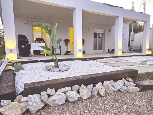 Villa, Cerros del Aguila, R5109250