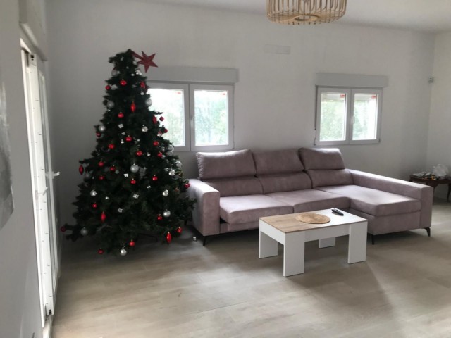 Villa, Cerros del Aguila, R5109250