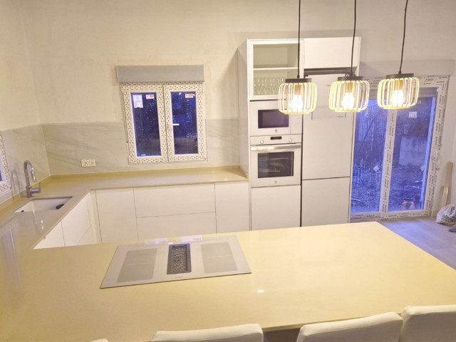 3 Schlafzimmer Villa in Cerros del Aguila