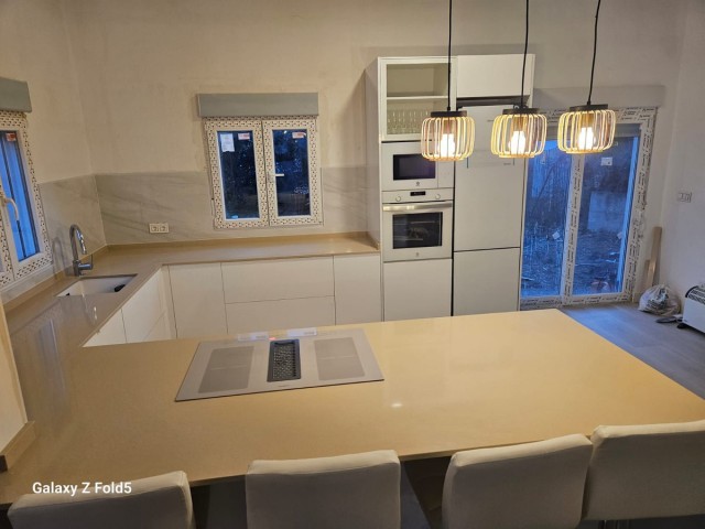 3 Schlafzimmer Villa in Cerros del Aguila