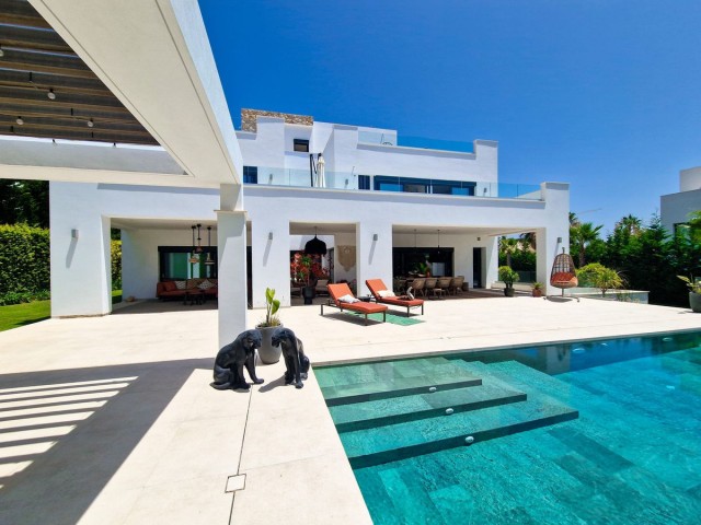5 Soveroms Villa i Marbella