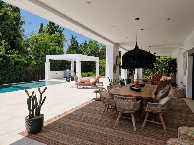5 Soveroms Villa i Marbella