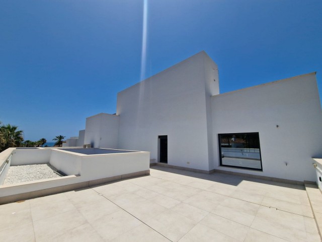 5 Soveroms Villa i Marbella