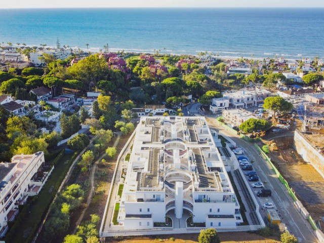 Apartamento con 2 Dormitorios  en Marbella