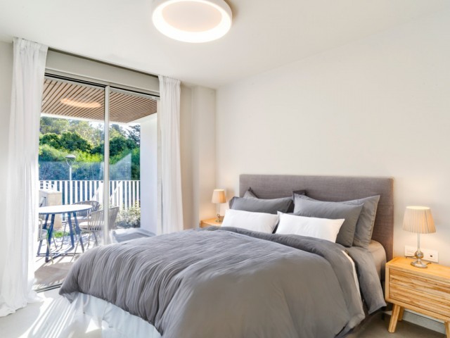 Apartamento con 2 Dormitorios  en Marbella