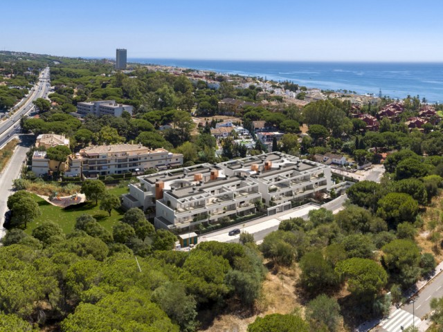 Apartamento con 2 Dormitorios  en Marbella