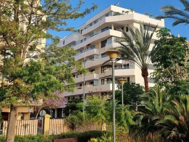 Penthouse avec 2 Chambres  à Estepona