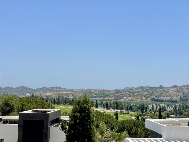 2 Bedrooms Townhouse in Mijas Golf