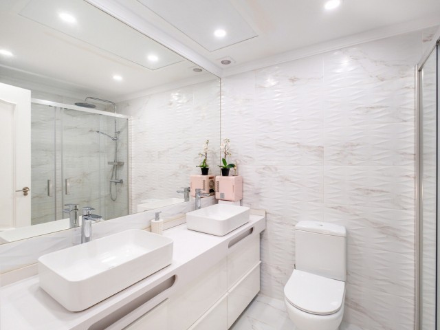 Adosado con 3 Dormitorios  en Nagüeles