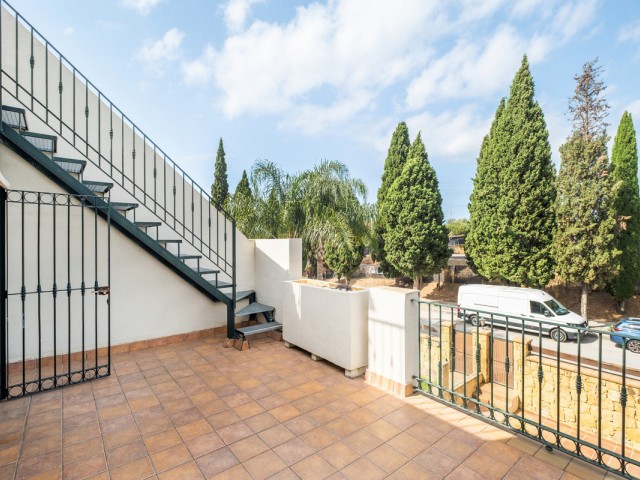 Adosado con 3 Dormitorios  en Nagüeles