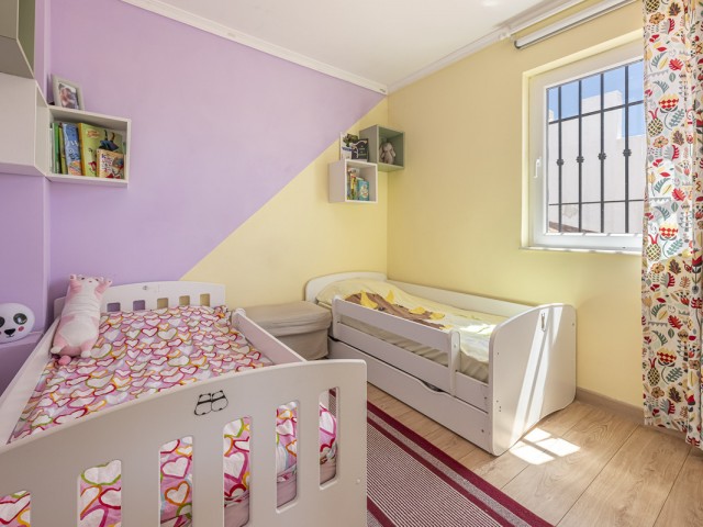 Villa con 4 Dormitorios  en La Cala de Mijas