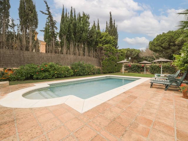 5 Soveroms Villa i Sotogrande
