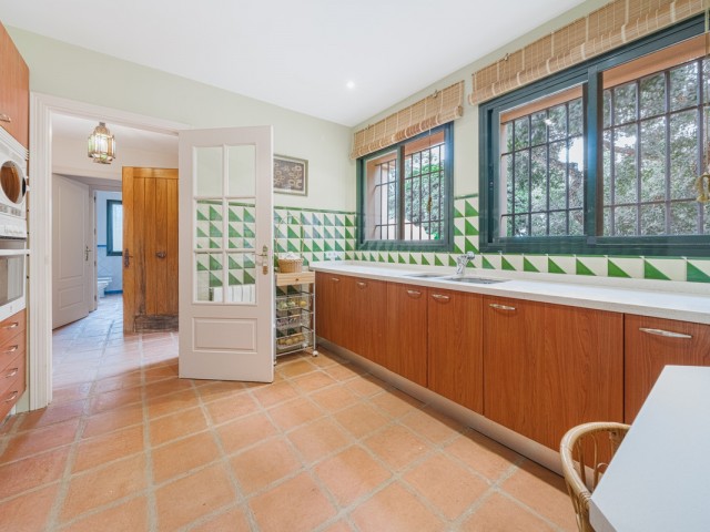 5 Soveroms Villa i Sotogrande