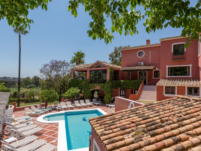 14 Slaapkamer Villa in Benahavís