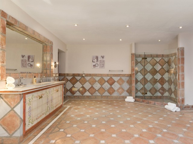 14 Slaapkamer Villa in Benahavís