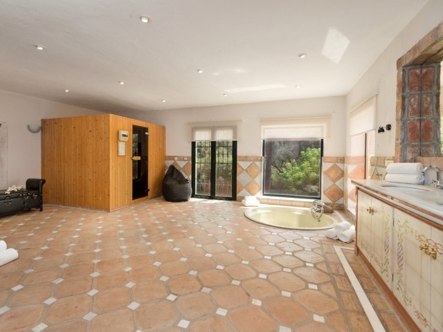 14 Slaapkamer Villa in Benahavís