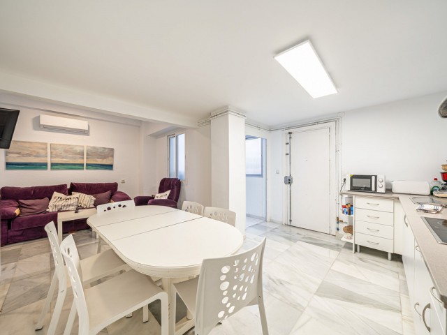 6 Bedrooms Apartment in Málaga Centro