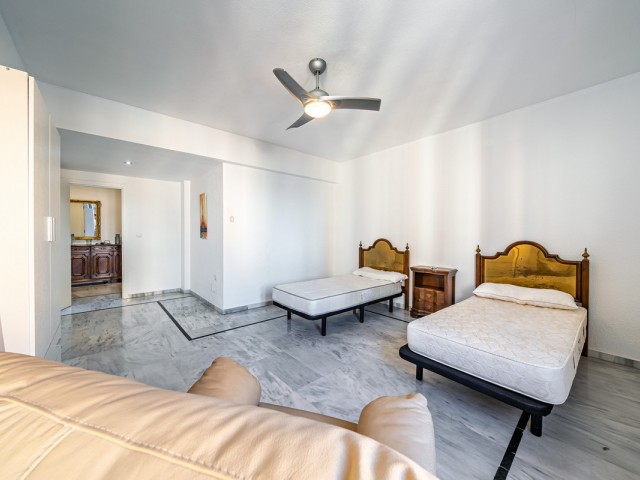 6 Bedrooms Apartment in Málaga Centro
