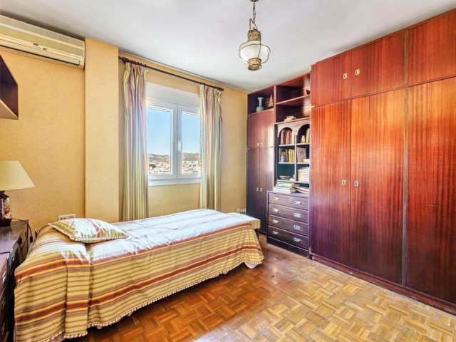 Ático con 5 Dormitorios  en Málaga Centro