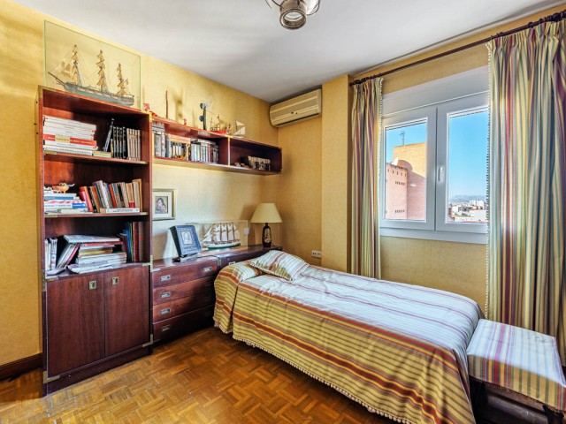 Ático con 5 Dormitorios  en Málaga Centro