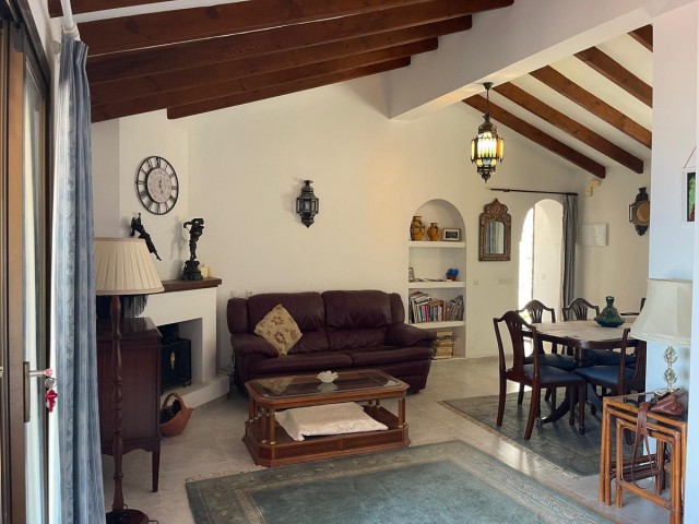 Villa con 3 Dormitorios  en Mijas