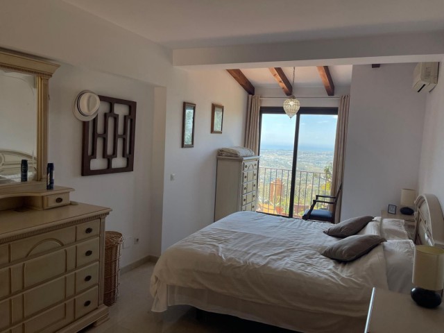 Villa con 3 Dormitorios  en Mijas