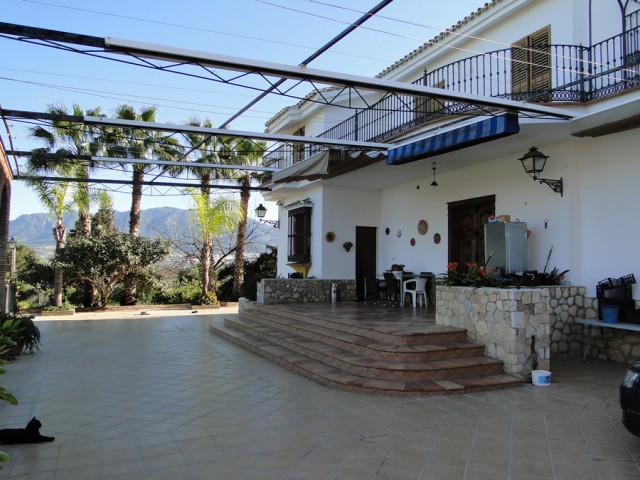 Villa avec 6 Chambres  à Alhaurín el Grande