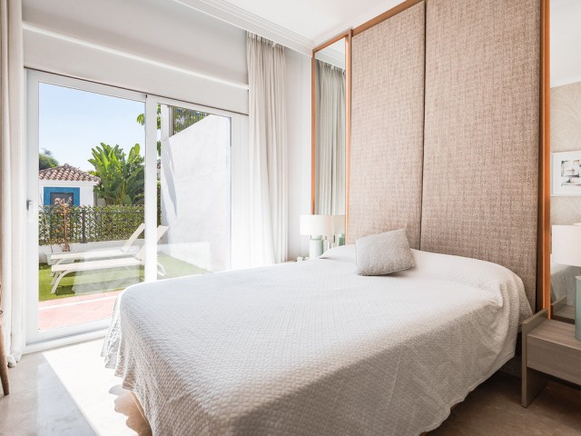 2 Bedrooms Apartment in Benahavís