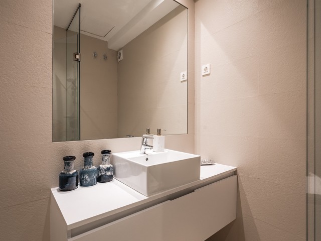 2 Bedrooms Apartment in Benahavís