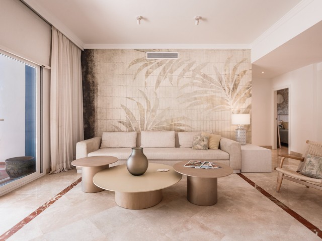 2 Bedrooms Apartment in Benahavís