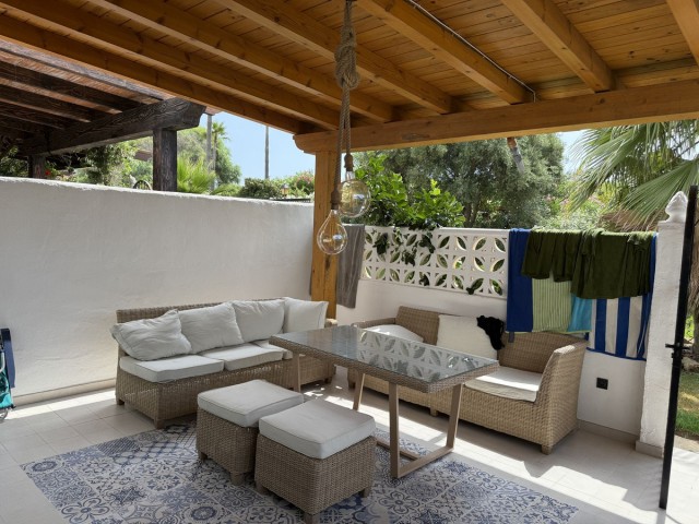 2 Schlafzimmer Reihenhaus in Casares Playa