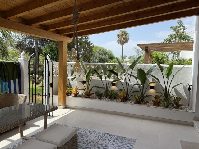 2 Schlafzimmer Reihenhaus in Casares Playa