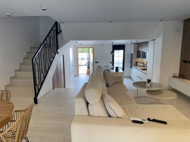 2 Schlafzimmer Reihenhaus in Casares Playa