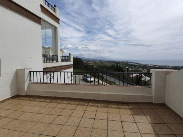 4 Bedrooms Townhouse in Manilva