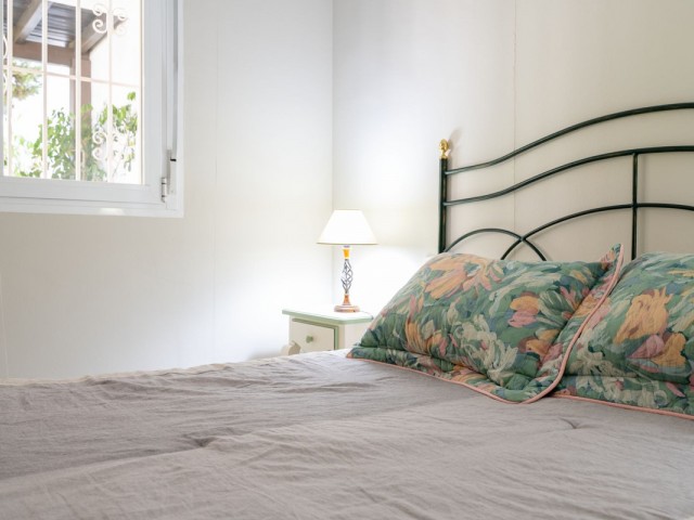 Apartamento con 4 Dormitorios  en Marbella